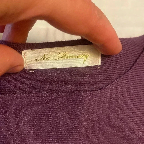 Brand new textile products from Turkey🇹🇷 lightweight sweater and summer  skirt - Picture 3 of 8